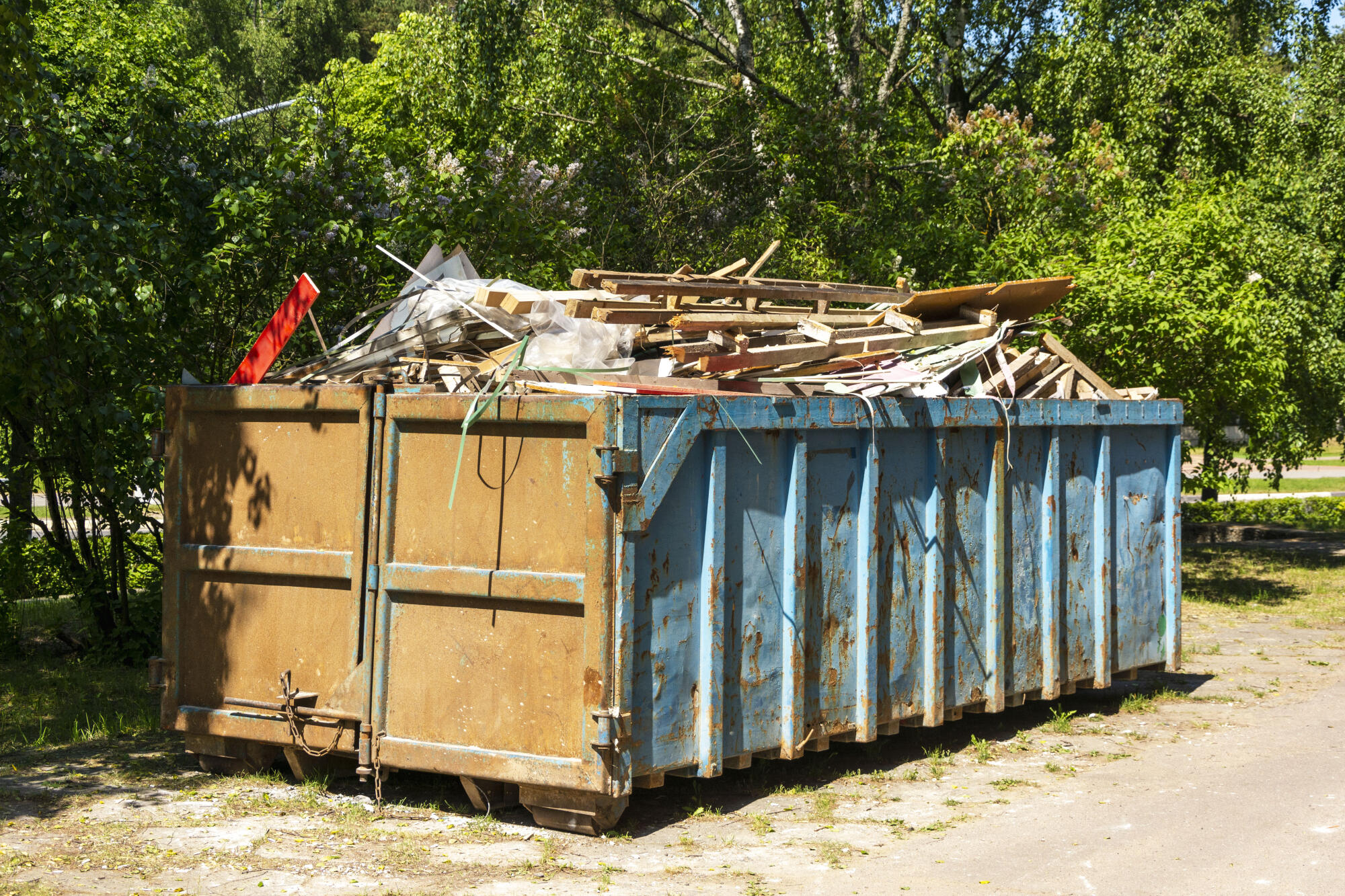 Garbage Container